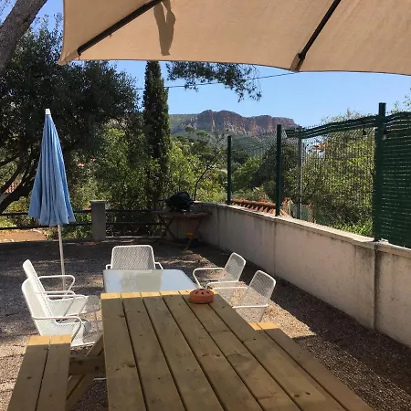 Le Clos Des Grillons *